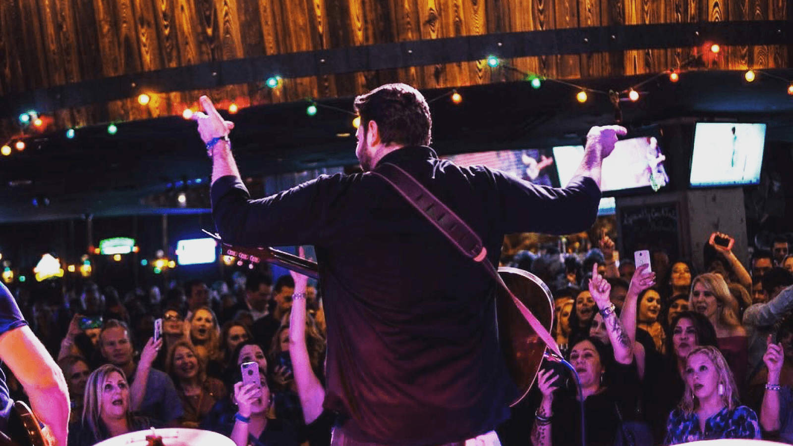 Losers Bar - Image 2