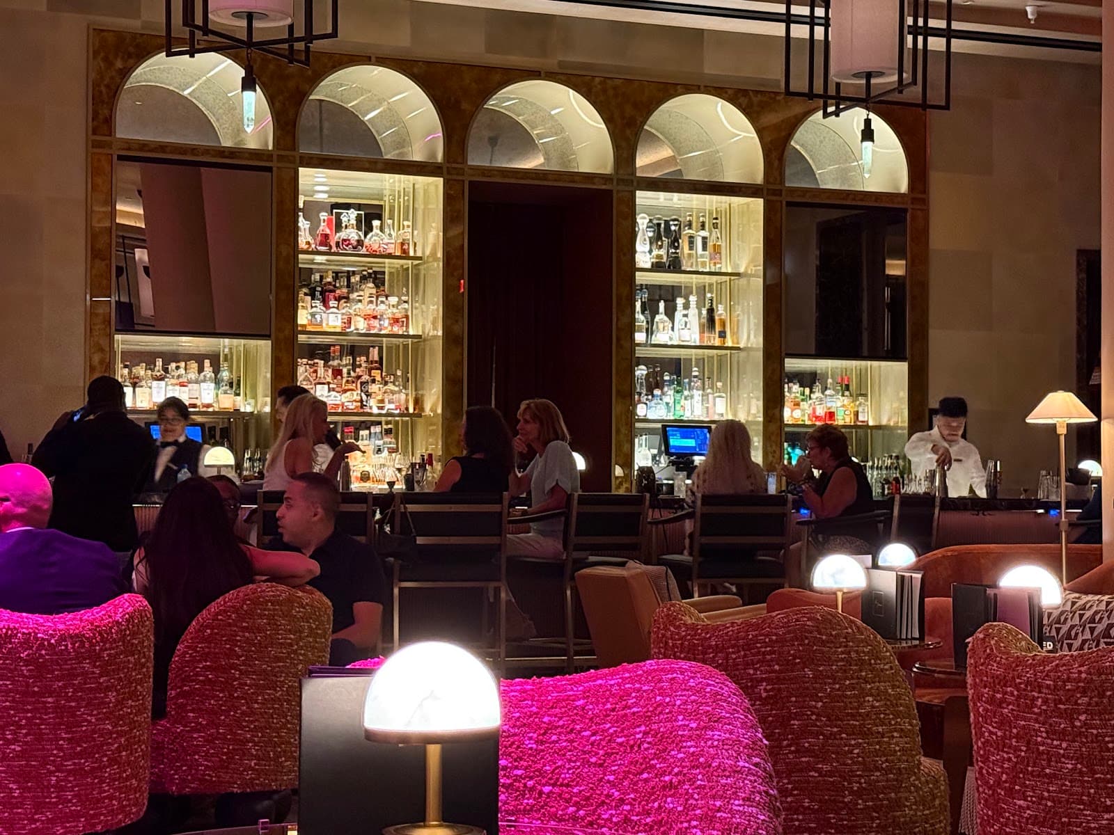 Nowhere Lounge - Image 3