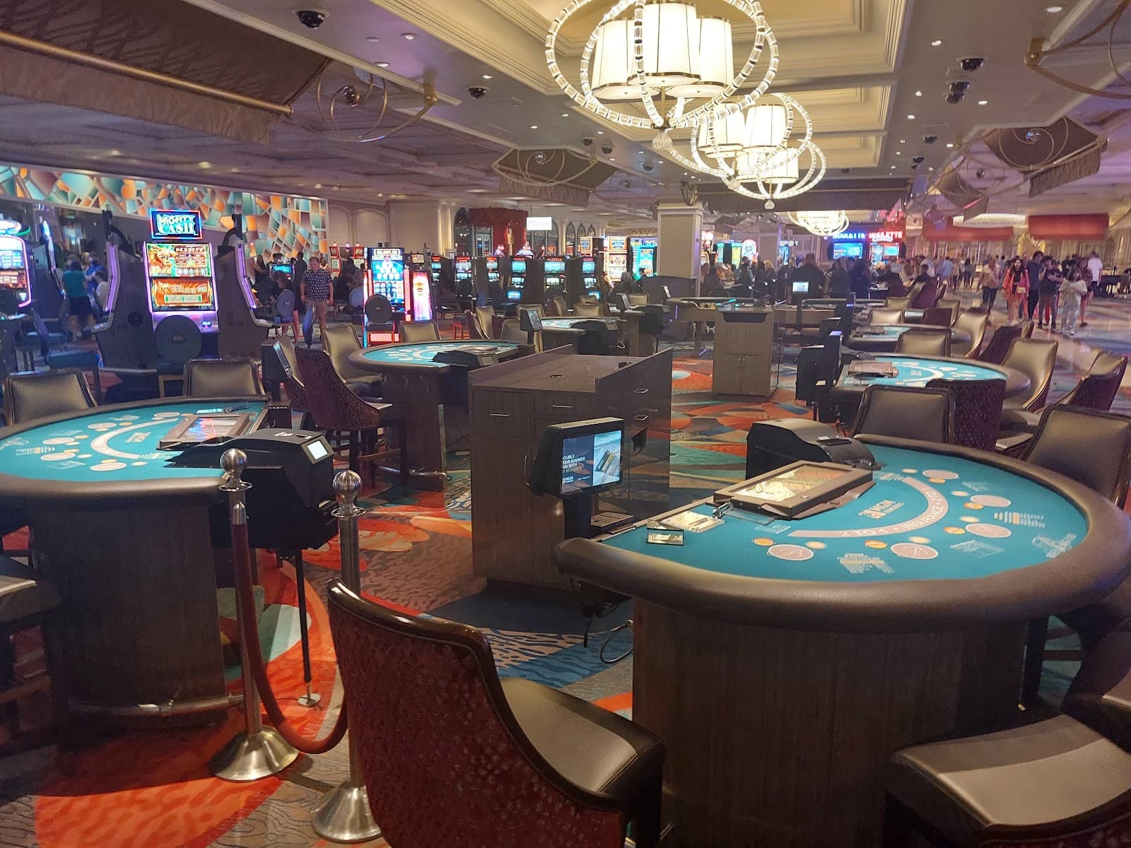 Bellagio Poker Room - Image 2