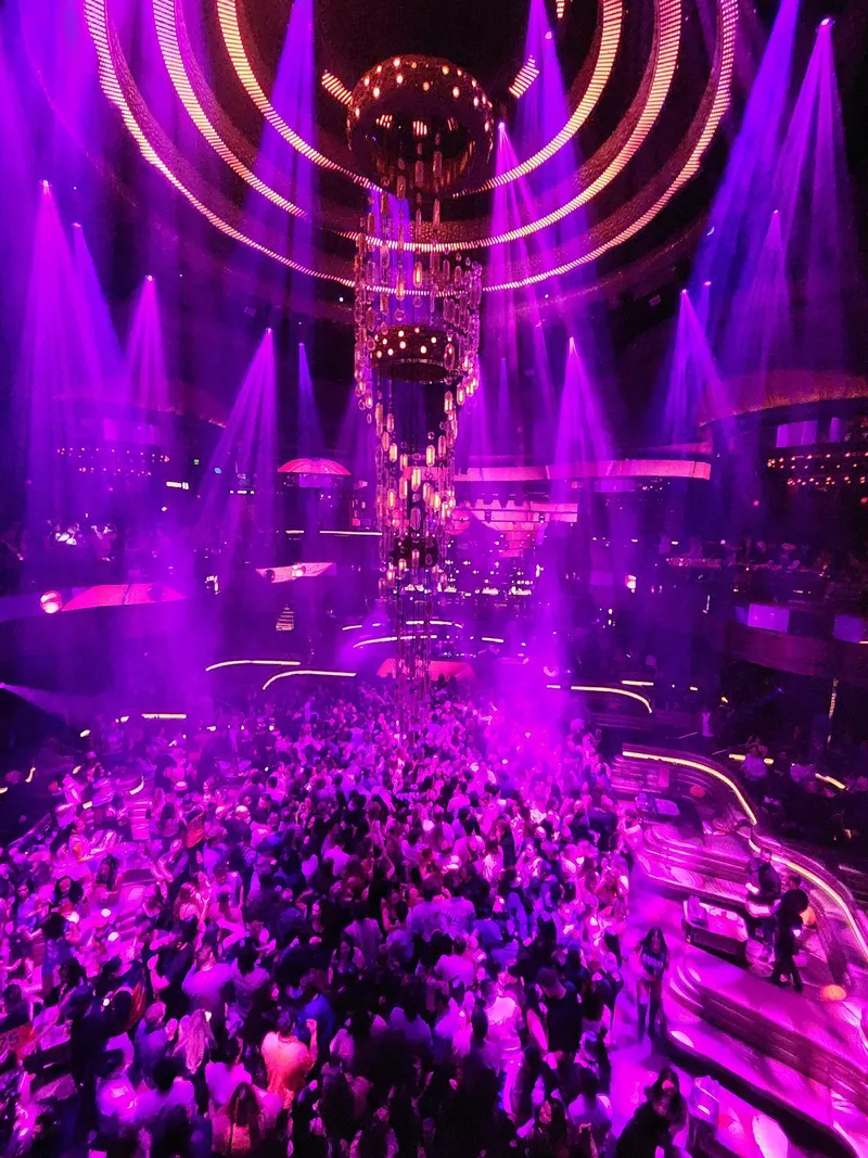 OMNIA Nightclub - Image 3
